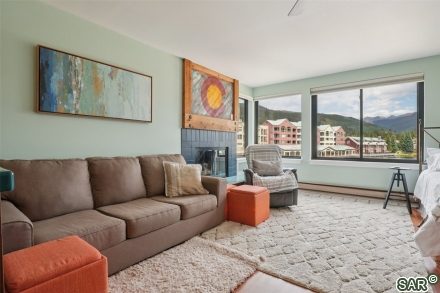 Condo in Plaza Edgewater, Keystone, CO — photo 5 (MLS S374880)