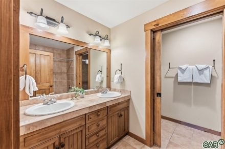 50 Mountain Thunder Dr photo 17