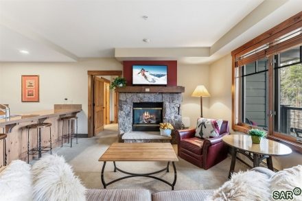 Condo in Mountain Thunder Lodge, Breckenridge, CO — photo 1 (MLS S374912)