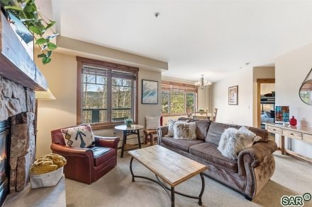 Condo in Mountain Thunder Lodge, Breckenridge, CO — photo 2 (MLS S374912)