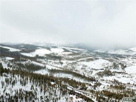 188 Point View Place photo 13