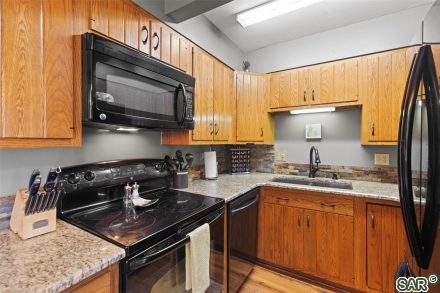 111 Corinthian Cir photo 14