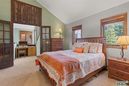 111 Corinthian Cir photo 17