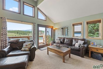 111 Corinthian Cir, Dillon, CO — main photo