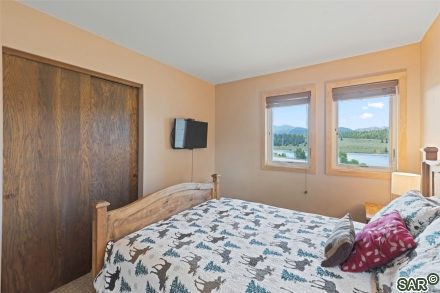 111 Corinthian Cir photo 24