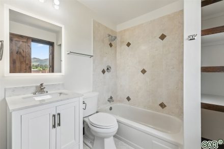 815 Summit Dr photo 15