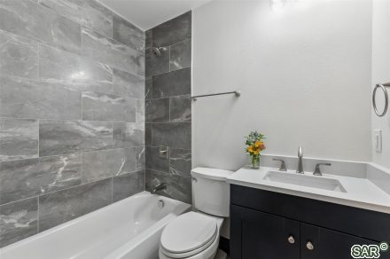 815 Summit Dr photo 18