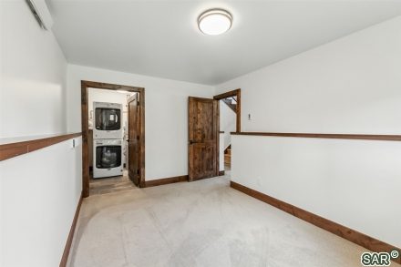 815 Summit Dr photo 26