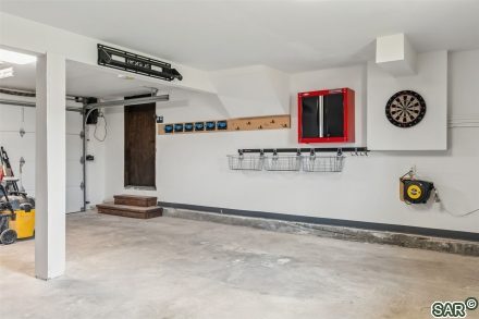 815 Summit Dr photo 31