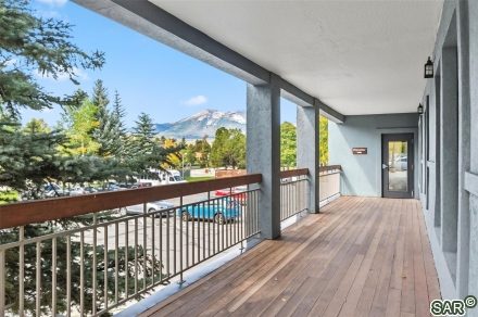 114 Village Pl photo 23