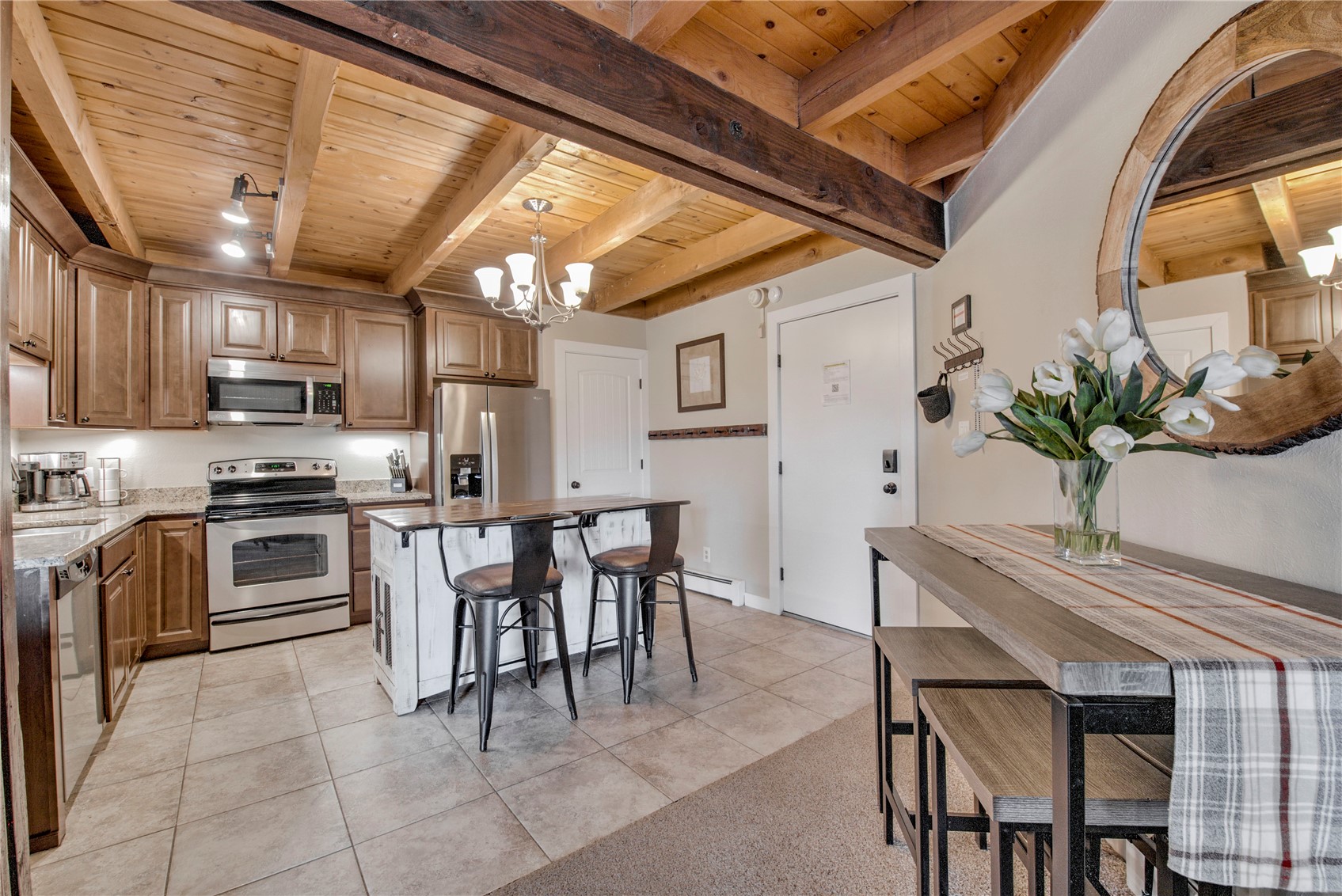 8500 Ryan Gulch Rd, Silverthorne, CO — main photo