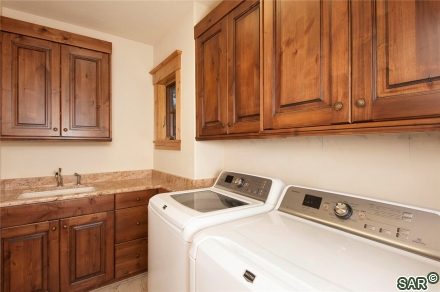 114 N Ridge St photo 20