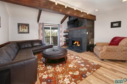 Condo in Rockridge Townhomes, Breckenridge — photo 3 Condo in Rockridge Townhomes, Breckenridge, CO — photo 3 (MLS S375334)