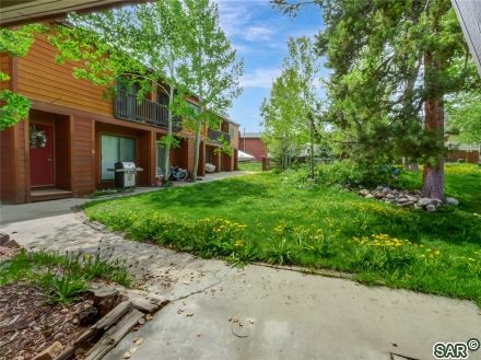 506 Pitkin St photo 34