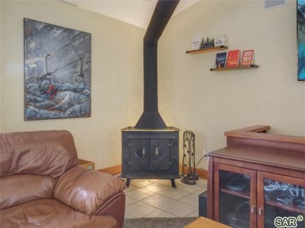 506 Pitkin St photo 7