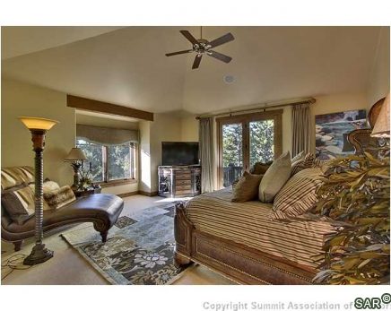 561 Glen Eagle Loop photo 7