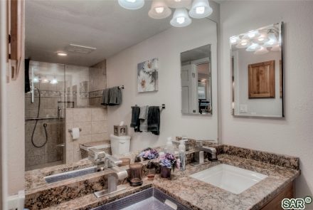 317 W La Bonte St photo 13