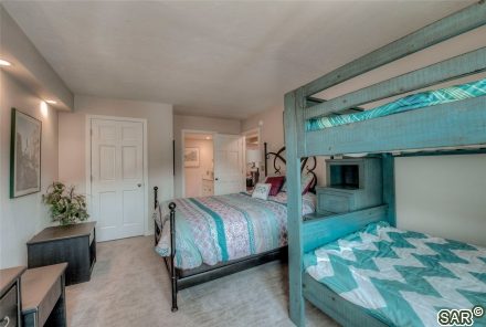 317 W La Bonte St photo 16