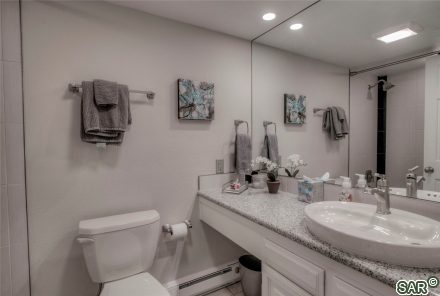 317 W La Bonte St photo 22