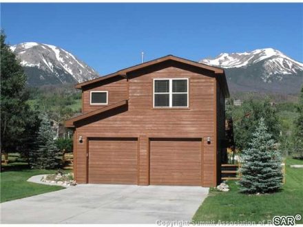 Home in Silvergrove, Silverthorne — photo 1 Home in Silvergrove, Silverthorne, CO — photo 1 (MLS S375403)