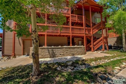 163 Pelican Cir photo 2