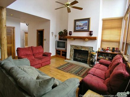 Townhome in Water Dance Sub, Frisco — photo 2 Townhome in Water Dance Sub, Frisco, CO — photo 2 (MLS S375414)