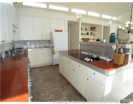 2523 Estates Drive photo 2