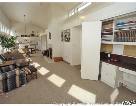 2523 Estates Drive photo 4