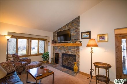 1570 Badger Lane photo 21