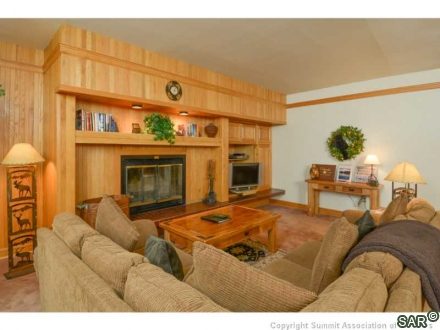 Condo in Chateaux D Mont Condo, Keystone — photo 1 Condo in Chateaux D Mont Condo, Keystone, CO — photo 1 (MLS S375532)