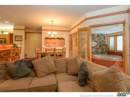 Condo in Chateaux D Mont Condo, Keystone — photo 4 Condo in Chateaux D Mont Condo, Keystone, CO — photo 4 (MLS S375532)