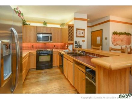 Condo in Chateaux D Mont Condo, Keystone, CO — photo 6 (MLS S375532)