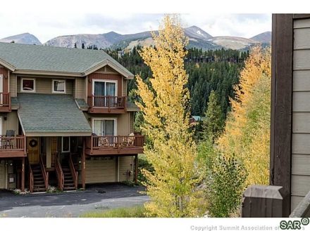 Condo in Ski And Racquet Club Condo, Breckenridge — photo 3 Condo in Ski And Racquet Club Condo, Breckenridge, CO — photo 3 (MLS S375604)