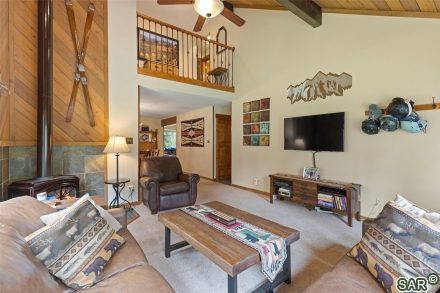 39 New England Dr photo 12