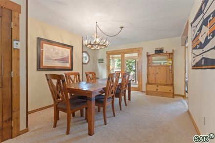 39 New England Dr photo 13