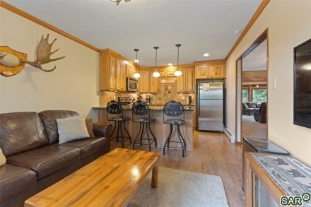 39 New England Dr photo 24