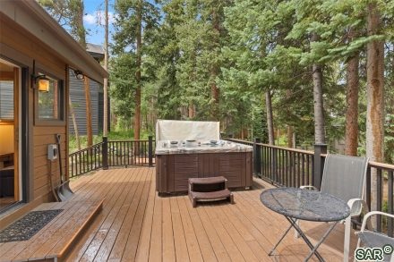 39 New England Dr photo 38