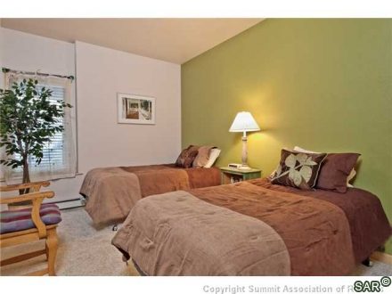 816 Broken Lance Drive 816 photo 14