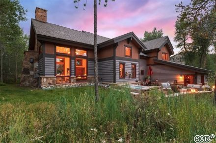 Home in Highlands At Breck-highlands Park S, Breckenridge, CO — photo 2 (MLS S375702)