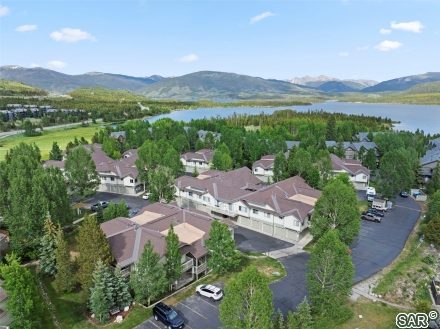 1507 Point Dr photo 3