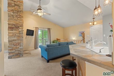 1507 Point Dr photo 9