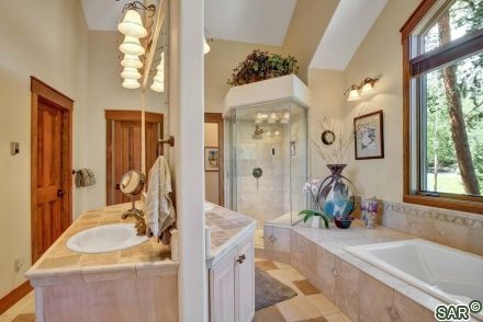 53 Riverwood Drive photo 21