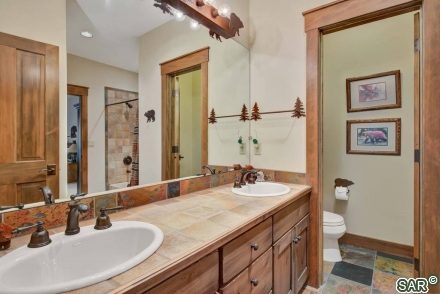 53 Riverwood Drive photo 28