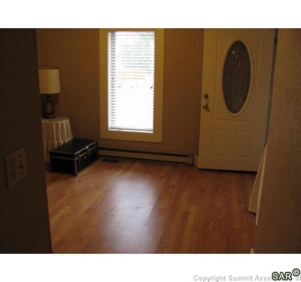 101 Reliance Dr photo 13