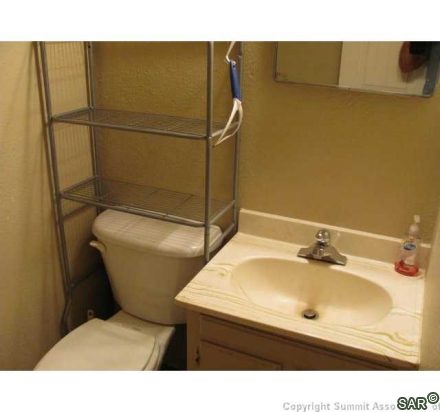 101 Reliance Dr photo 18