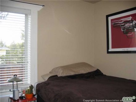 101 Reliance Dr photo 24