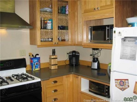 101 Reliance Dr photo 5