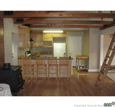 101 Reliance Dr photo 7