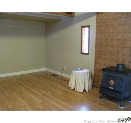 101 Reliance Dr photo 9