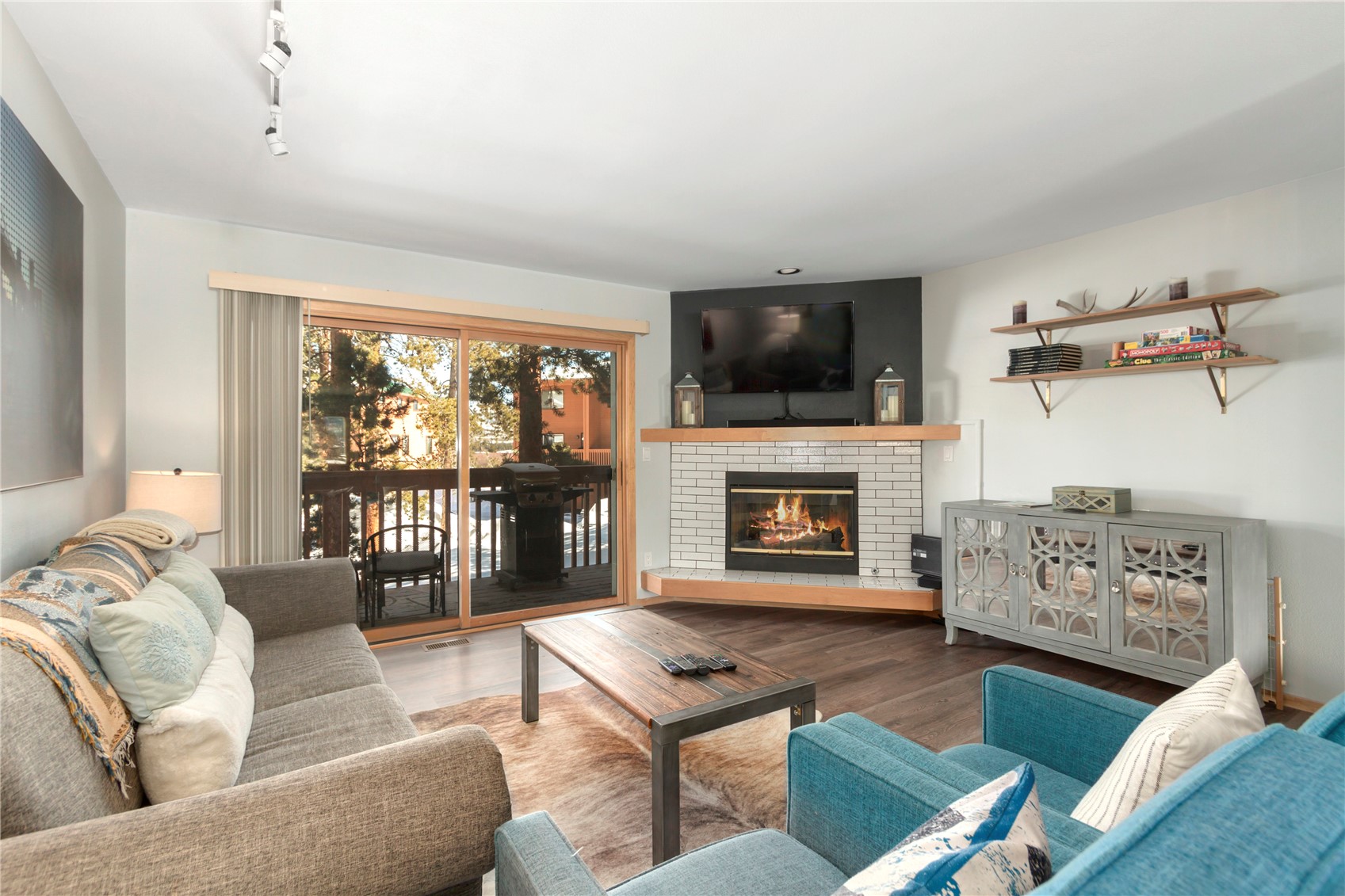 726 Meadow Creek Dr, Frisco, CO — main photo